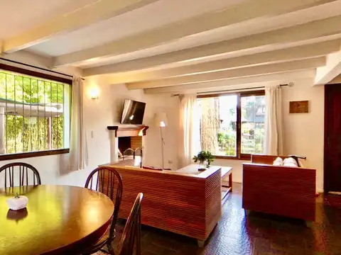 Casa en Alquiler Temporal en Pinares, USD 7.500