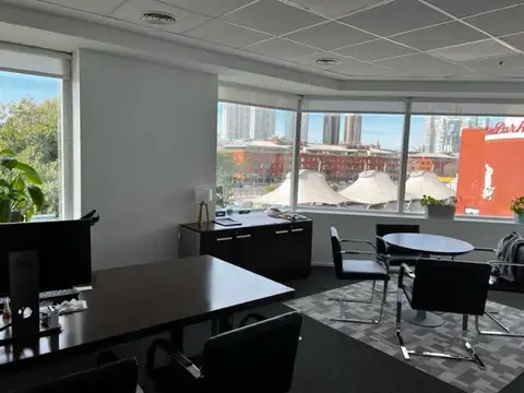 Oficina Monoambiente con 5 baños