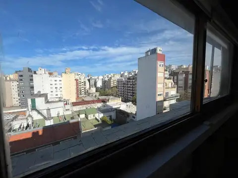 Amplio 3 ambientes en venta Zona Centro
