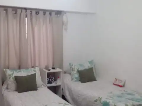 OPORTUNIDAD, IMPECABLE PH 4 AMBIENTES AL FRENTE CON BALCON EN RAMOS MEJIA