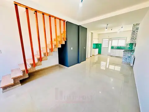 Casa en Venta en Bahia Blanca, USD 140.000