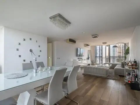 Departamento en Venta con 2 cocheras