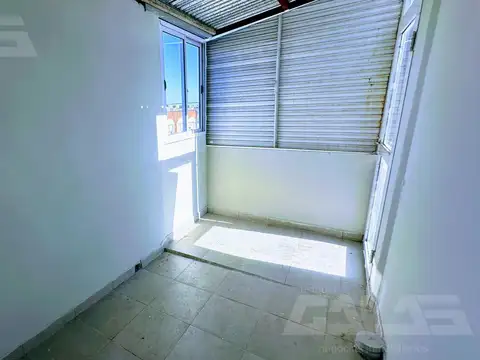 Departamento en Alquiler con 1 cochera