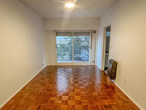 Departamento en Alquiler en Acassuso Vias  /  Santa Fe, $ 900.000