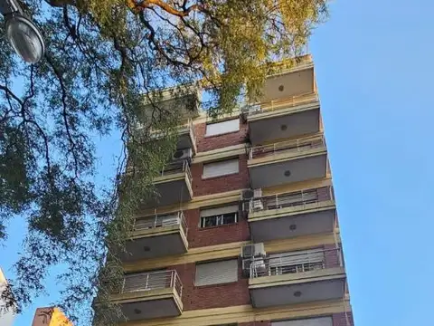 ALQUILER SAN MARTÍN CENTRO 2 AMB.  S.U.M  PARRILLA Y LAUNDRY