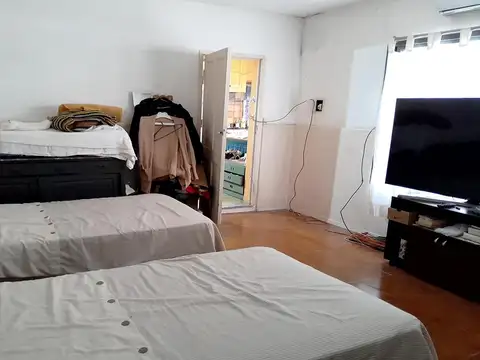 5 Amb. Fondo 12M Cochera y Terraza Ideal P/Construir 9Pisos