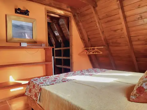 Casa en Alquiler con 1 cochera