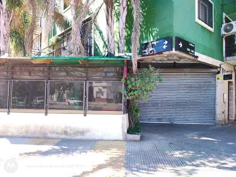 Local en Alquiler 49 años