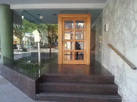 HERMOSO MONOAMBIENTE AL FRENTE + GRAN BALCON VILLA DEL PARQU