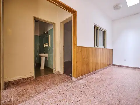 Depto Tipo Casa 5 ambientes con 2 baños