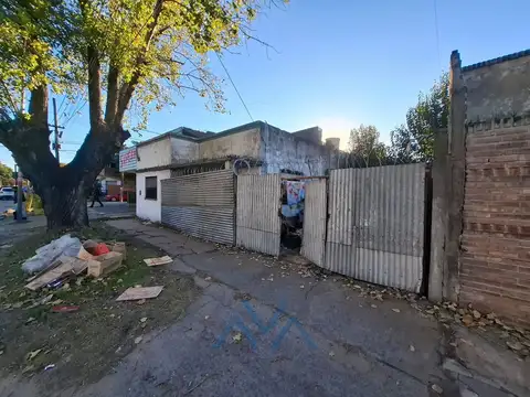 Casa 2 Habitaciones en Bombero Voluntario Vicente Senzabello al 400, Florencio Varela, Buenos Aires