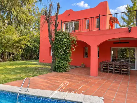 Casa en Alquiler de 3 dormitorios