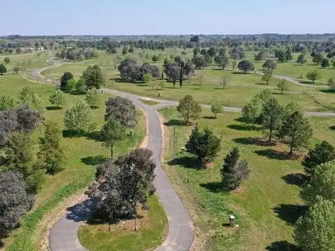 LOTE EN VENTA - MIRABOSQUES