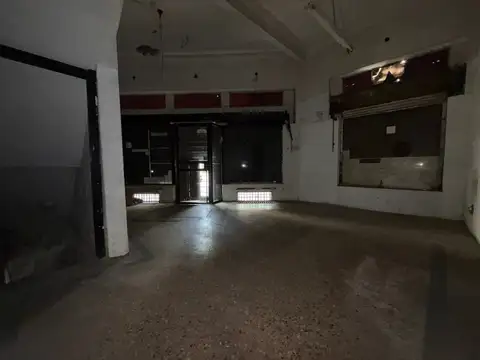 Local en Alquiler en Parque Patricios, $ 800.000