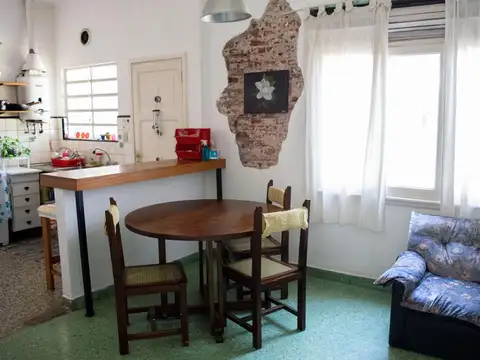Casa 3 ambientes con 1 baño