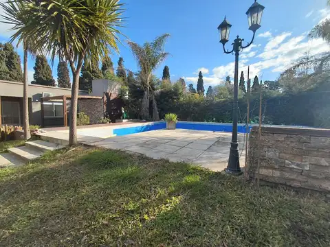 Avenida Bartolomé Mitre 400