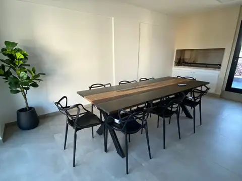 Venta Mitre 500 Un dormitorio ,solarium, parrilleros