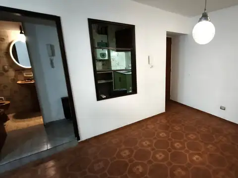 Departamento en Alquiler en Macrocentro, $ 300.000