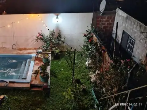 Casa en Venta con 1 cochera