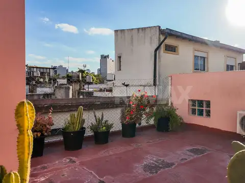 Depto Tipo Casa en Venta de 5 ambientes