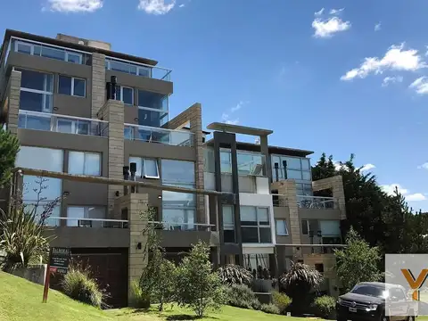 Departamento en venta - 2 Dormitorios 3 Baños - Pinamar