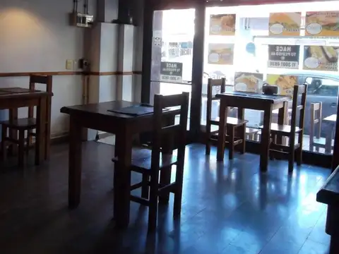 Alvear 2300