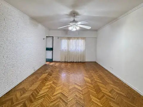 Departamento en Venta en Colegiales, USD 209.000