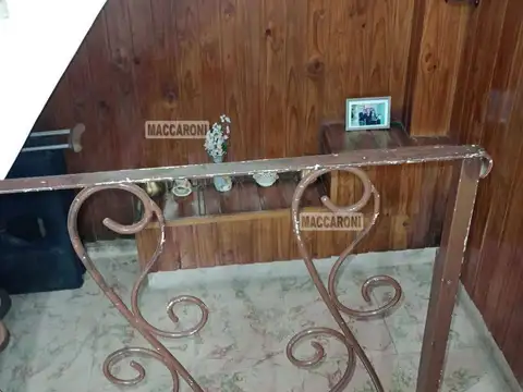 Depto Tipo Casa en Venta de 4 dormitorios