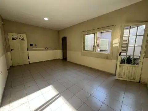 Depto Tipo Casa en Venta de 5 ambientes