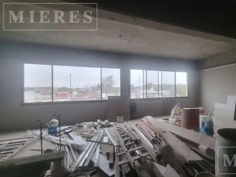 Edificio de oficinas de 324 m2 en Troncos del talar