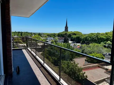 Departamento en Alquiler de 3 dormitorios