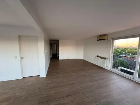 Departamento en Alquiler de 4 ambientes