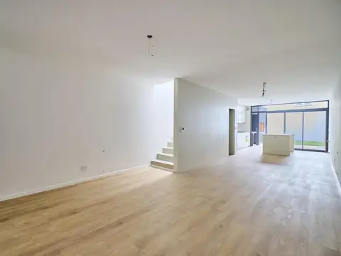 Depto Tipo Casa en Venta en Olivos Maipu/Uzal, USD 285.000