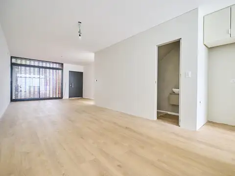 Depto Tipo Casa 4 ambientes con 2 baños