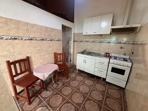 Casa 3 ambientes con 2 baños