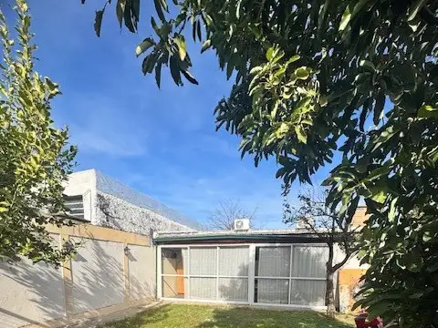 Casa en venta en Villa Gobernador Galvez