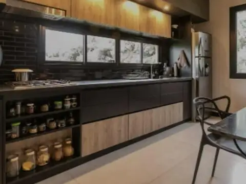 Casa en Venta en Medal Country club, USD 215.000