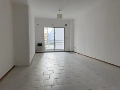 Monoambiente con balcón en Palermo con pileta