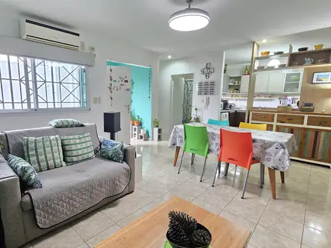 Depto Tipo Casa en Venta de 3 ambientes