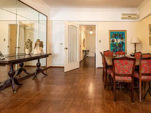 Departamento 7 ambientes con 2 baños