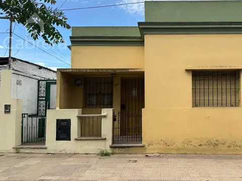 Venta PH de 2 dormitorios y jardin, en La Plata