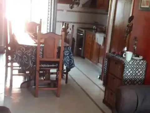 Depto Tipo Casa 3 ambientes con 1 baño