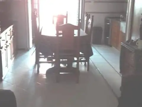 Depto Tipo Casa en Venta en Tolosa, USD 100.000