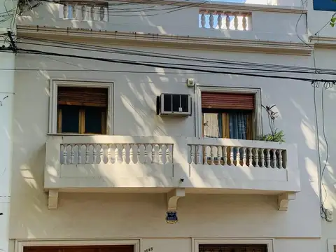 Galvez y Bv. Oroño  - Hermosa Casa