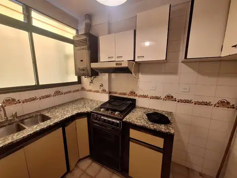 Virrey Cevallos 1000