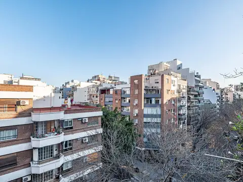 Senillosa 300, Piso 6