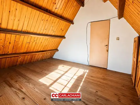 Casa en Venta con 1 cochera