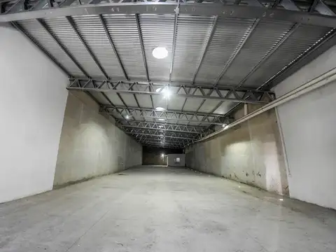 GALPÓN EN EXCELENTE ESTADO