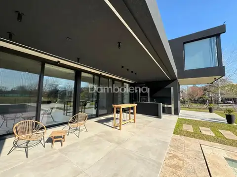 Casa en Venta en Weston, USD 900.000