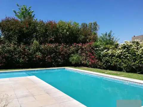 Casa en Venta al Noreste